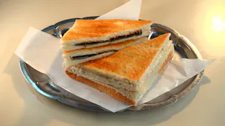 飯尾和樹のずん喫茶