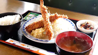 飯尾和樹のずん喫茶