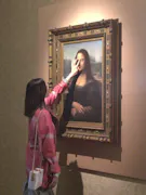 世界で一番近い名画たち~市川紗椰が会いに行く10人の美女~