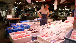 イチバで朝呑み